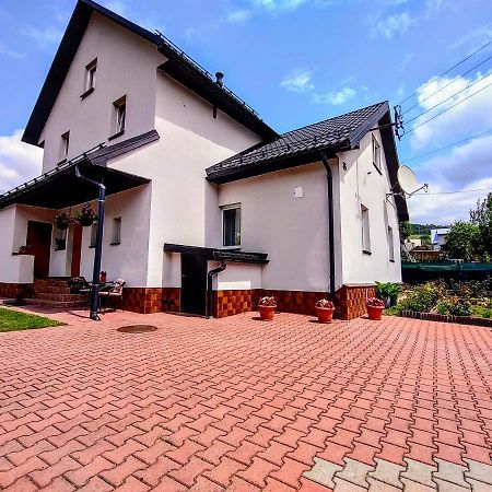 Apartament Nad Strumykiem Apartment Tylicz Bagian luar foto